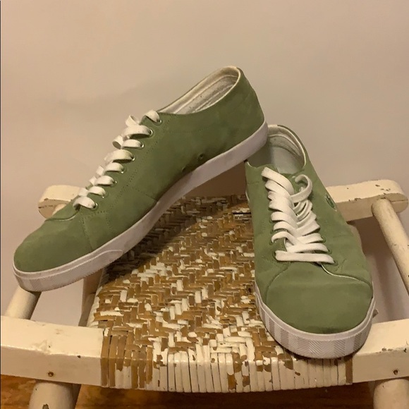 Lacoste Other - Lacoste Green Suede-Like Sneakers Sz 11